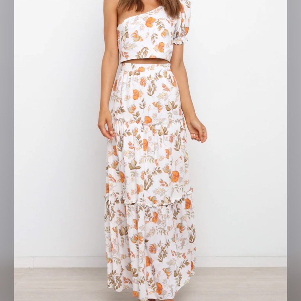 Petal and pup set
